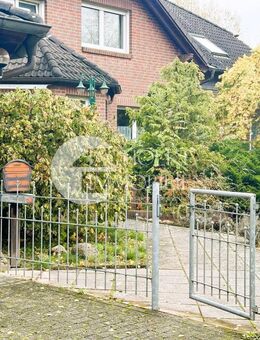 Familienglück: Ansprechendes Einfamilienhaus mit viel Fläche in Rosche - Rosche
