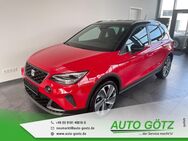 Seat Arona, FR 5-Jah VZE Digi BlindSpot vo hi LichtAssist SpurAssist Connect Sunset 4xEFH Ladeboden Armlehne Metallic, Jahr 2022 - Beilngries