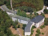 ehemaliges Sanatorium auf 5,4 ha Land - Leutenberg