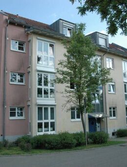 Provisionsfrei. Langfristig vermietete 3-Zimmer-Wohnung als Ihre Kapitalanlage. - Sindelfingen