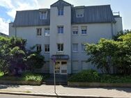 TOP Kapitalanlage! Vermietete 2-Raum-Wohnung mit Balkon und TG-Stellplatz zu verkaufen - Dresden