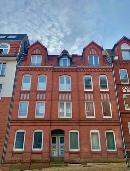 Attraktives Mehrfamilienhaus in Nähe zum Kieler Stadtzentrum - Kiel
