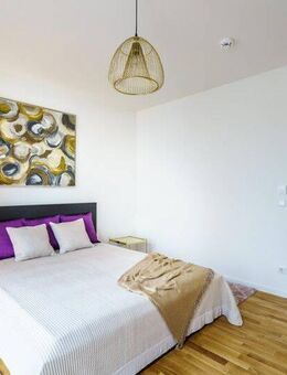 Ihr neues Zuhause wartet: Lichtdurchflutete 2-Zimmer-Wohnung mit Tiefgaragenstellplatz - sofort bezugsfrei! - Hamburg