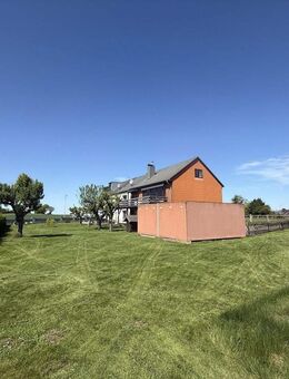 TOP - LAGE - Einfamilienhaus XXL Garage, M-Grube und großem Garten - Würselen