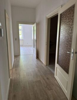 Schöne 3 Raumwohnung Erdgeschoss in Mylau - Mylau Zentrum