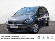VW Touran, 1.5 TSI Comfortline, Jahr 2022 - Potsdam