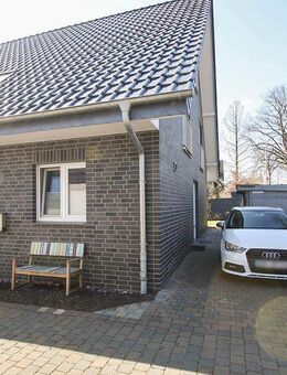 Junge Doppelhaushälfte - einziehen und wohlfühlen - Borken