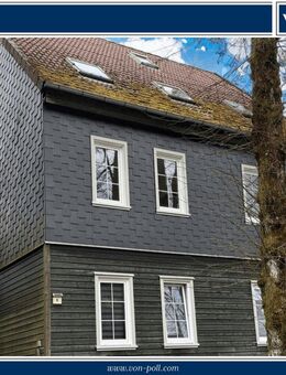 Drei-Familienhaus im Herzen von Zellerfeld mit ca. 250 m² Wohnfläche und 598 m² qm Grundstück - Clausthal-Zellerfeld