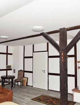 Großzügige, möblierte Wohnung in Porta Westfalica, Barkhausen - Porta Westfalica