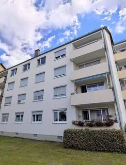 Frei ab sofort! Attraktive 2-Zimmer-Wohnung nach Südwest mit ca. 51,8 qm im 2.Stock & eigene Garage - Creußen