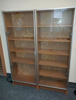 Holz-Schrank mit Vitrine - Meißen