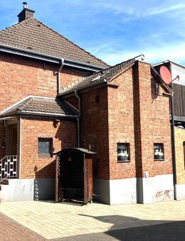 Charmantes Ein- bis Zweifamilienhaus in ruhiger Lage von Übach-Palenberg - Übach-Palenberg