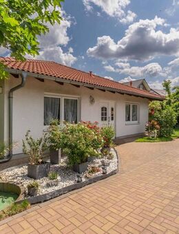 ENSINGTON - Exklusiv- Stilvoller Bungalow in Spandau mit Garten, Garage und komfortabler Ausstattung - Berlin