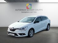 Renault Megane, Grandtour LIMITED Deluxe TCe 140 GPF, Jahr 2019 - Markdorf