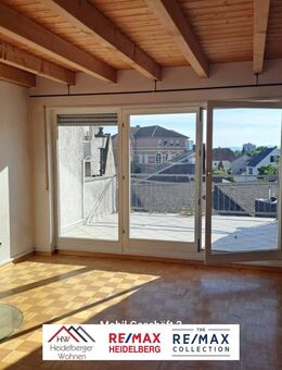PROVISIONSFREI: Vermietete 5 Zimmer Maisonette Wohnung mit 143 Wohnfläche drei Balkone und Garage und Stellplatz , Für Individualisten. - Schifferstadt
