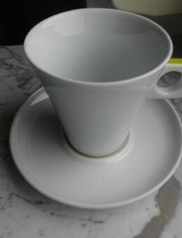 Nescafé Dolce Gusto Porzellan 1 Tasse 2 tlg. weiß gelb Kaffeetasse 3,- - Flensburg