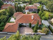 Königliches Wohnen in Königstein - Exklusive Villa mit 320 m² mitten im Grünen - Königstein (Taunus)