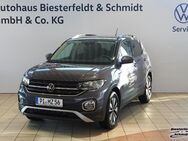 VW T-Cross, 1.0 TSI Life Move, Jahr 2023 - Wedel