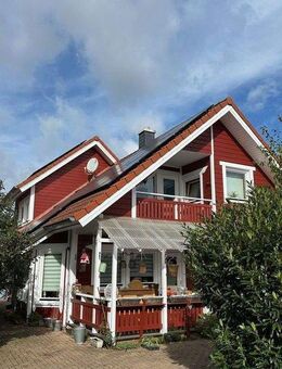 Wunderschönes schwedenrotes Holzhaus am Feldrand - von Privat - Schöneck