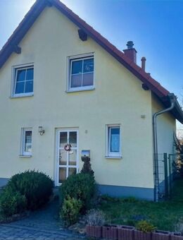 Wohnen mit Wohlfühlfaktor - Charmantes Einfamilienhaus mit großem Garten in Bad Langensalza - Bad Langensalza