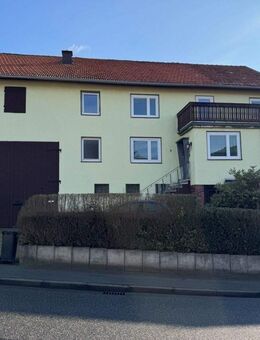 /// Geräumiges Einfamilienhaus mit 7 Zimmern & Nebengebäude und großzügigem Grundstück - Tierhaltung möglich /// - Edermünde
