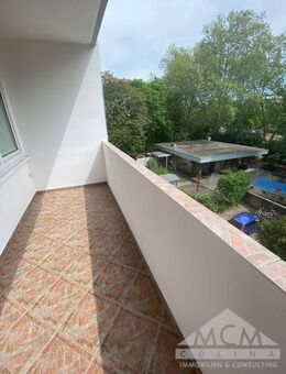 Praktisch geschnittene und sehr helle City-Wohnung mit Panoramablick - zur Selbstnutzung oder Top Invest - Frankfurt (Main)