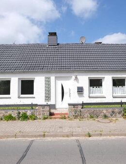 Wohnen in einer Ebene: Einfamilienhaus in Klein-Wittensee - Klein Wittensee