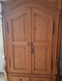 Bauernschrank, Holz - Neumarkt-Sankt Veit