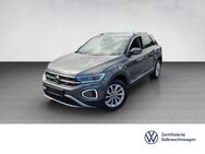 VW T-Roc, 1.5 TSI Style App, Jahr 2023 - Oberaurach