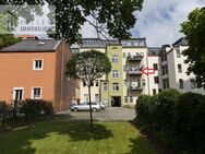 Zentrumsnahe 3-R-Wohnung, Küche mit sonnigem Balkon, Garten, abgeschl. PKW-Stellplätze im Hof - Zwickau