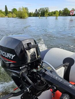 Verkaufe 15 PS Mercury Motor inklusive Schlauchboot - Berlin