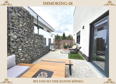 ++ NEUWERTIGE WOHNUNG + SONNENTERRASSE + CARPORT IN RUHIGER LAGE! ++