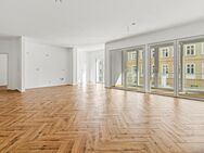 0172-3261193 - Erstbezug / Lift / Bad / Gäste WC / Balkon / hohe Räume / hohe Räume / weitere Wohnungsgrößen - Berlin