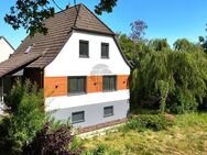 TRAUMHAUS MIT BAULAND - ERSTBEZUG NACH SANIERUNG - Loxstedt