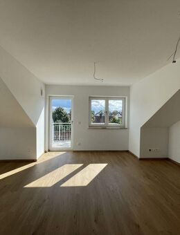 ***Erstbezug - 2-Zimmer Wohnung mit Balkon im Dachgeschoss*** - Regensburg