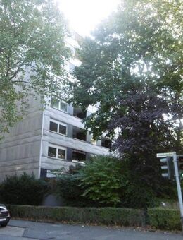 vermietete Wohnung mit Balkon und TG-Stellplatz nach Wunsch - Köln