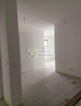 Perfekt für Singles: 2-Zimmer-Wohnung als Erstbezug inkl. Einbauküche in zentraler Lage Burgriedens! - Burgrieden