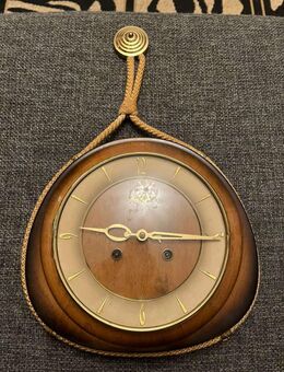 Vintage Heges Wanduhr mit Hermle Uhrwerk - 50er/60er - voll funktionsfähig - Made in Germany - Mülheim (Ruhr)