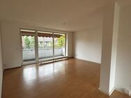 Ideale 4 Zimmer Wohnung in der ruhigen Gegend in Erlangen - Erlangen