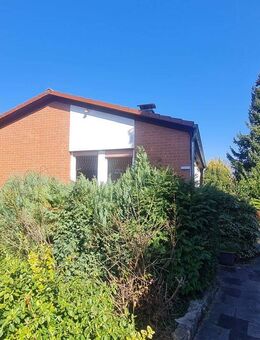 Renovierungsbedürftiger Einfamilien-BUNGALOW mit schönem Grundstück - Röttenbach (Landkreis Erlangen-Höchstadt)