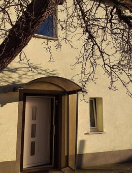***Reserviert***Freistehendes Zweifamilienwohnhaus mit Gehöft und Garten - Alsleben (Saale)