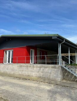 3 komplett eingerichtete Ferienhäuser mit Wirtschaftsgebäude, Lagerhalle und Wildgehege - Ottstedt (Berge)