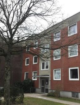 Großzügige 3-Zimmer-Wohnung mit Balkon - Geesthacht