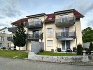 Moderne 3-Zimmer-Wohnung mit Balkon und zwei Pkw-Stellplätzen in stadtnaher Wohnlage - Crailsheim
