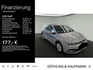 VW Golf, 1.5 TSI Life 96kW, Jahr 2020 - Kelkheim (Taunus)