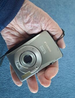 Digitalkamera im Hosentaschenformat - Bremen