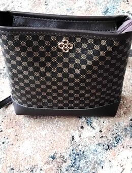 Umhängetasche in braun mit Muster - Hannover