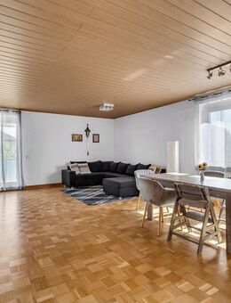 Willkommen zuhause - stilvolle Etagenwohnung mit Balkon und Wohlfühlcharakter in Crailsheim - Crailsheim