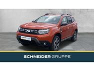 Dacia Duster, Journey TCe 130 Keycard Handsfree, Jahr 2024 - Hof