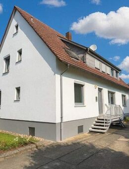 Ein Zuhause fürs Leben - Vielseitiges Zweifamilienhaus in familienfreundlicher Lage - Bempflingen